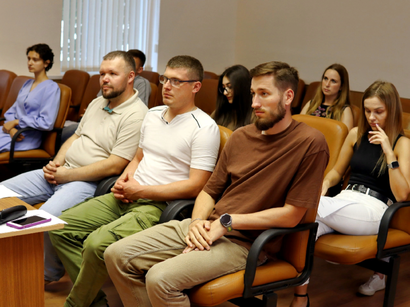 17 августа 2023 годав Администрации Ржевского муниципального округа состоялось первое заседание Молодёжногосовета.